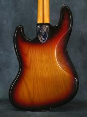 Fender 1975 Jazz Bass Sunburst Ash / Maple_14