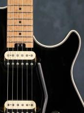 EVH Wolfgang USA Black Maple_7