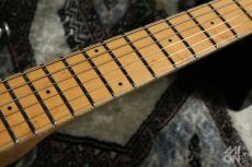 MUSIC MAN AXIS EX Translucent Gold G Serial_4