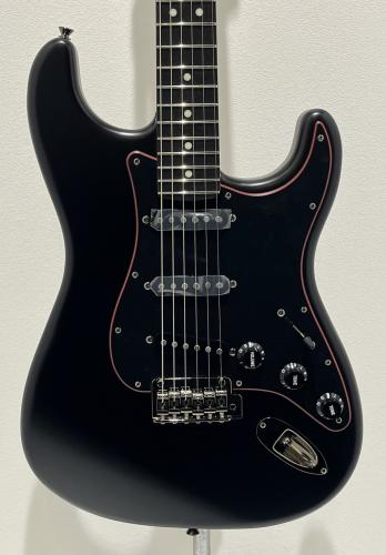 Fender Made in Japan Limited Hybrid II Stratocaster / Noir