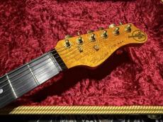 Valley Arts Valley Arts Custom Pro USA Quilted Maple H-S-H / Natural Ambe_5
