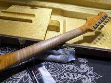 Fender Custom Shop Fender Custom Shop '62 Stratocaster SSH Heavy Relic / FRT / Sea Foam Green_9