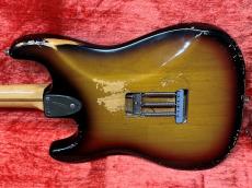 Fender STRATOCASTER 3CS_3