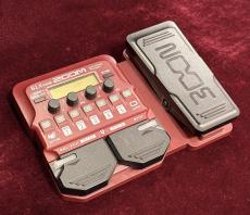 ZOOM B1X Four