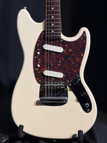 Fender Japan MG66-66