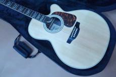 Takamine 500 Custom Wild Grain Rosewood / Solid Spruce Top・Solid Rosewood Back and Rosewood Side・Mountain Reverse Inlay・Flame Maple Binding・With CT-4 DX Pre-Amp and Auto Tuner【With Original Semi Hard Case】2024_2