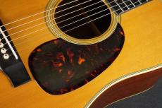 Martin D-28_12