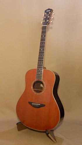 YAMAHA LA-58R