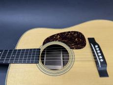 Martin D-28 Authentic 1941 VTS / Adirondack Spruce VTS Top・Madagascar Rosewood Side and Back・Ebony Fingerboard and Bridge・Long Saddle・Herringbone Trim・Waverly peg・Neck Width 42.9mm【With Original Case】2014年製_12