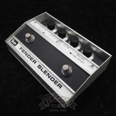 Fender BLENDER