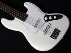 Fender Made in Japan Limited Hybrid II Jazz Bass White_3