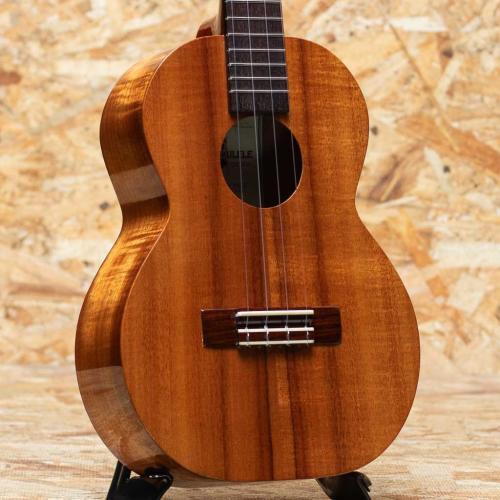 Kamaka HF-3 Tenor 2004
