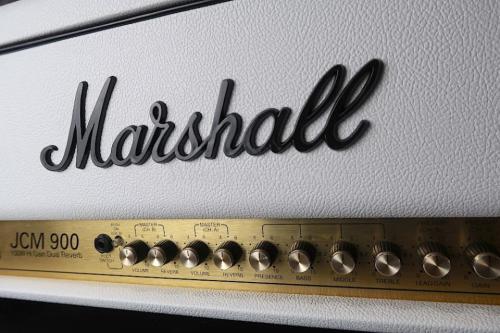 Marshall JCM900 / 4100 / White