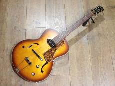 Godin 5th Avenue Kingpin P90_2