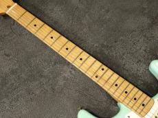 Fender Limited Edition 75th Vintera Road Worn 50s Stratocaster Surf Green 2021_6