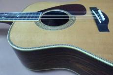 YAMAHA FG-2000 / One Owner・Original FTM-210 peg・Solid Ezo Spruce Top・Solid Jacaranda Side・Solid Jacaranda / Maple / Jacaranda Back・Ebony Fingerboard・Hondurans Mahogany Neck・Diamond Inlay・Tortoise Col_12