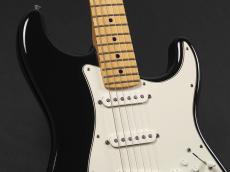 Fender Roland GK-Ready Stratocaster ~Black~_4