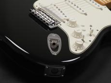 Fender Roland GK-Ready Stratocaster ~Black~_8