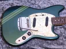 Fender Mustang Competition Burgundy '71_3