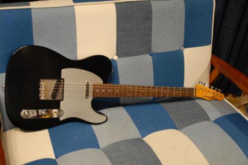 Honky Tonk Guitars "Don"-Rock! Black