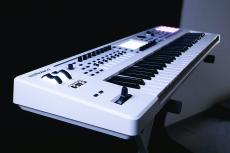 Roland FANTOM-06-SC シンセサイザー(限定ホワイト)61鍵盤 島村楽器限定【背負えるケース・追加音源付属】_9