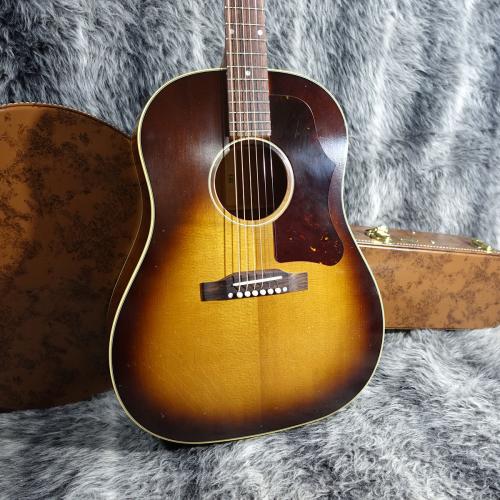 Gibson Murphy Lab 1955 J-45 Light Aged Vintage Sunburst