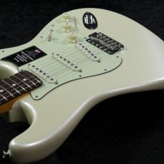 Fender 【限定カラー】Limited Edition American Professional Classic Stratocaster Olympic Pearl_4