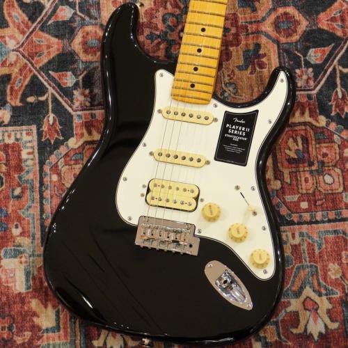 Fender Player II Stratocaster HSS, Maple Fingerboard / Black 【特価】