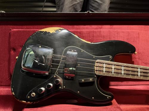 Fender Custom Shop Limited Edition Custom Jazz Bass Heavy Relic / Aged Black
