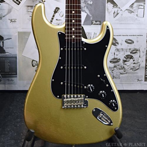Fender Custom Shop Postmodern Stratocaster Deluxe Closet Classic -Super Faded HLE Gold-