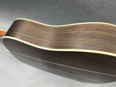 BugsGear Gear D-8J /　Solid Spruce Top・Solid Rosewood Side and Back・Grover U.S.A Peg・Abalone Trim and Rosette・Cross Inlay・Rosewood Fingerboard・Tortoise Color Pick guard【With Original Gig Case】 2010年代製_4
