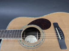 BugsGear Gear D-8J /　Solid Spruce Top・Solid Rosewood Side and Back・Grover U.S.A Peg・Abalone Trim and Rosette・Cross Inlay・Rosewood Fingerboard・Tortoise Color Pick guard【With Original Gig Case】 2010年代製_12