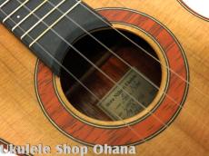 Akira Niihori Ukulele [Lizard] グランドコンサート サイドホール #05034 ウエスタンレッドシダー/アフリカンパドック(裏1P)_5