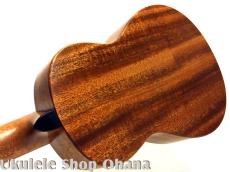 Akira Niihori Ukulele [Cobra] グランドコンサート サイドホール #02041 ジャーマンスプルース/アフリカンマホガニー(裏1P)_7