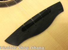 Akira Niihori Ukulele [Cobra] グランドコンサート サイドホール #02041 ジャーマンスプルース/アフリカンマホガニー(裏1P)_12