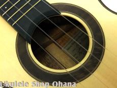 Akira Niihori Ukulele [Cobra] グランドコンサート サイドホール カッタウェイ #02042 イングルマンスプルース/ハワイアンコア_5