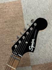 Squier Paranormal Strat-O-Sonic, Laurel Fingerboard, Black Pickguard, Crimson Red Transparent_4