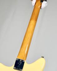 Fender Vintera II 70s Jaguar -Vintage White-【3.79kg】_9