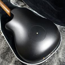 Ovation 1587-8_7