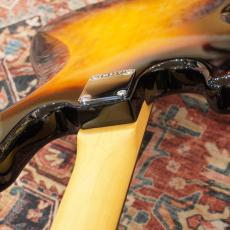 Fender Standard Jazz Bass Laurel Fingerboard White Pickguard / 3-Color Sunburst 【特価】_9
