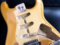 Fender Custom Shop Master Grade   Stratocaster　Relic Blonde  _8