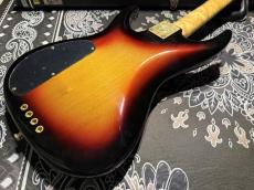 Valley Arts Custom Pro USA Bass / Sunburst　_6