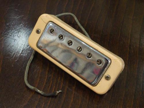 Gibson Lespaul Deluxe 1972年製ステッカーナンバードミニハムバッカー