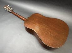 Martin D-18 1958年製 / Solid Adirondack Spruce Top ・Solid Mahogany Side and Back・Kluson Original Single line Deluxe Peg・Brazilian Rosewood Fingerboard and Bridge Long Saddle・TortoIse Color Pick guard_6
