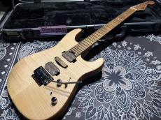 Charvel USA Guthrie Govan Signature HSH Flame Maple_2