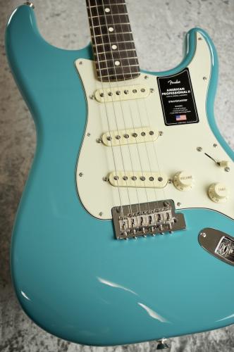 Fender 【決算セール!8月31日まで】 American Professional II Stratocaster RW / Miami Blue [3.56kg]