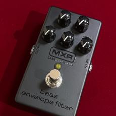 MXR M82B Blackout Series Bass Envelope Filter 【限定カラー】_2