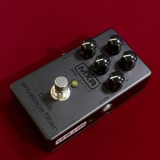 MXR M82B Blackout Series Bass Envelope Filter 【限定カラー】_3