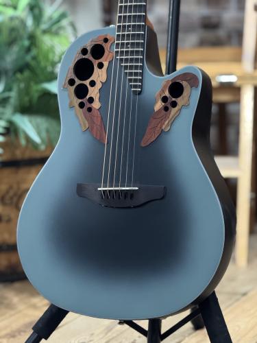 Ovation The Celebrity Collection  Mid Dept CE44-RBB 【店頭未展示品】【ONLINE STORE】