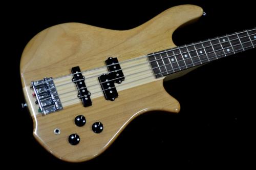 NO BRAND Through Neck PJ model